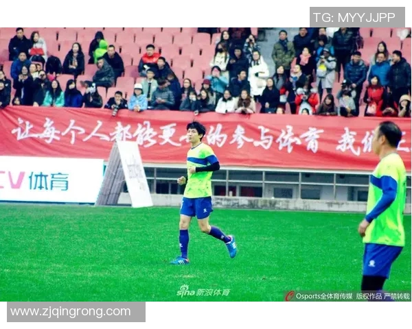 街头采访足球明星 揭开他们不为人知的真实生活与足球背后的故事 街头采访足球明星 揭开他们不为人知的真实生活与足球背后的故事